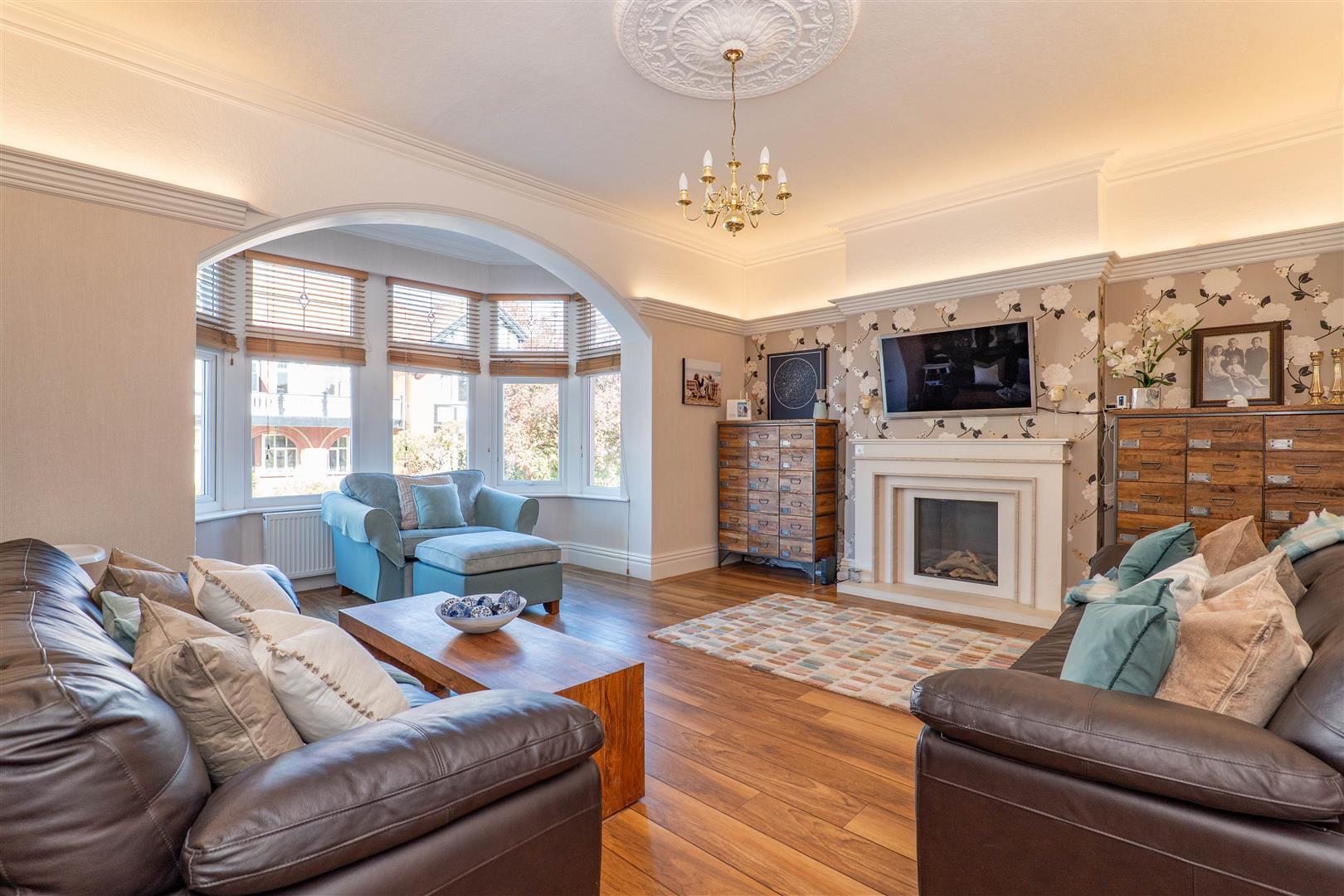 5 bed property in Windsor Road, Chorley